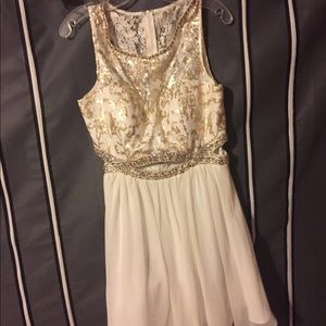 Homecoming dress white size 13